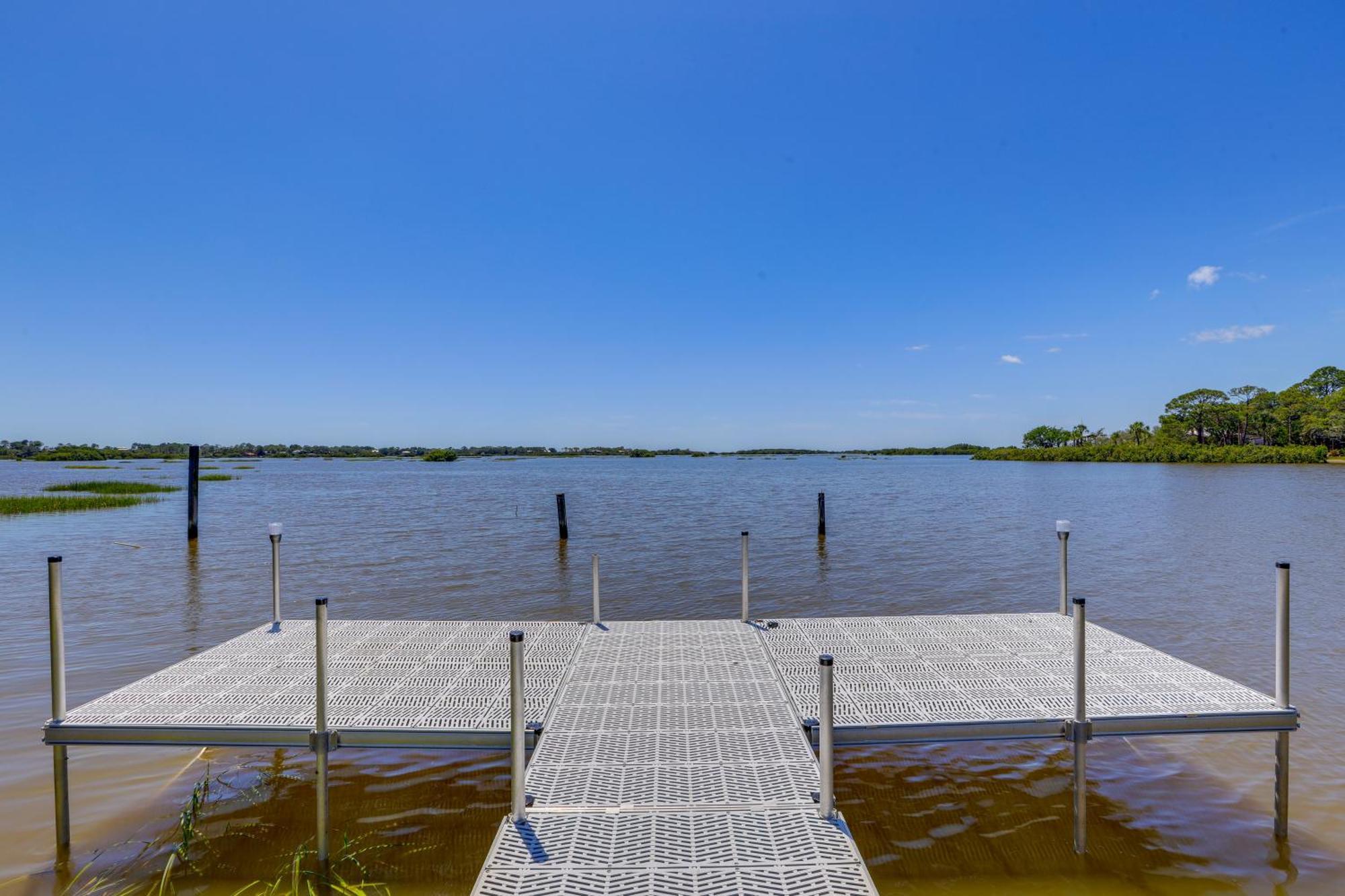 Waterfront Cedar Key Duplex Home Grill And Dock! Екстериор снимка
