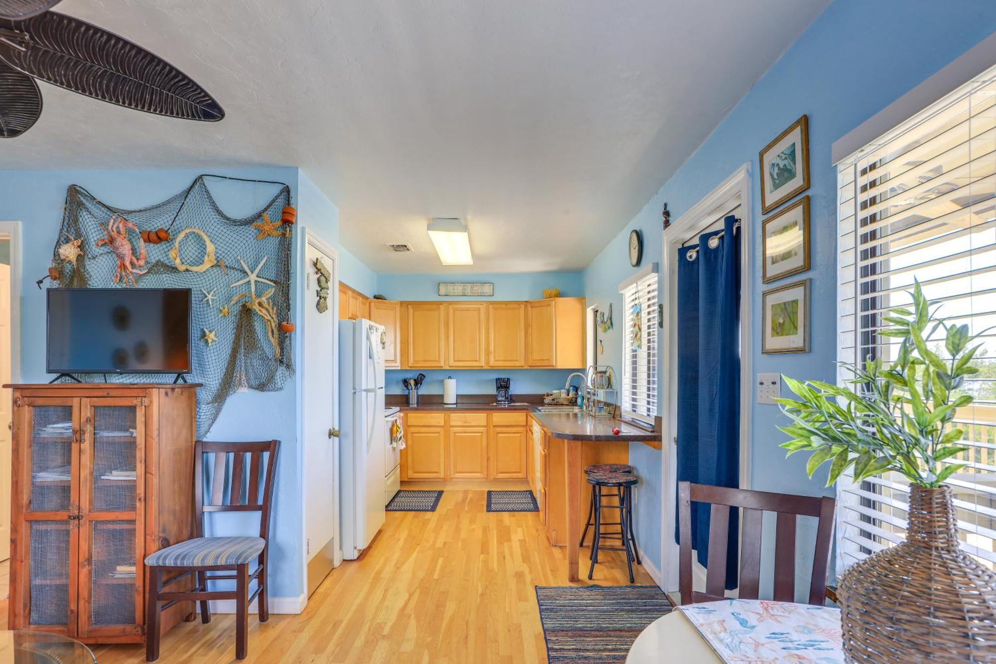 Waterfront Cedar Key Duplex Home Grill And Dock! Екстериор снимка