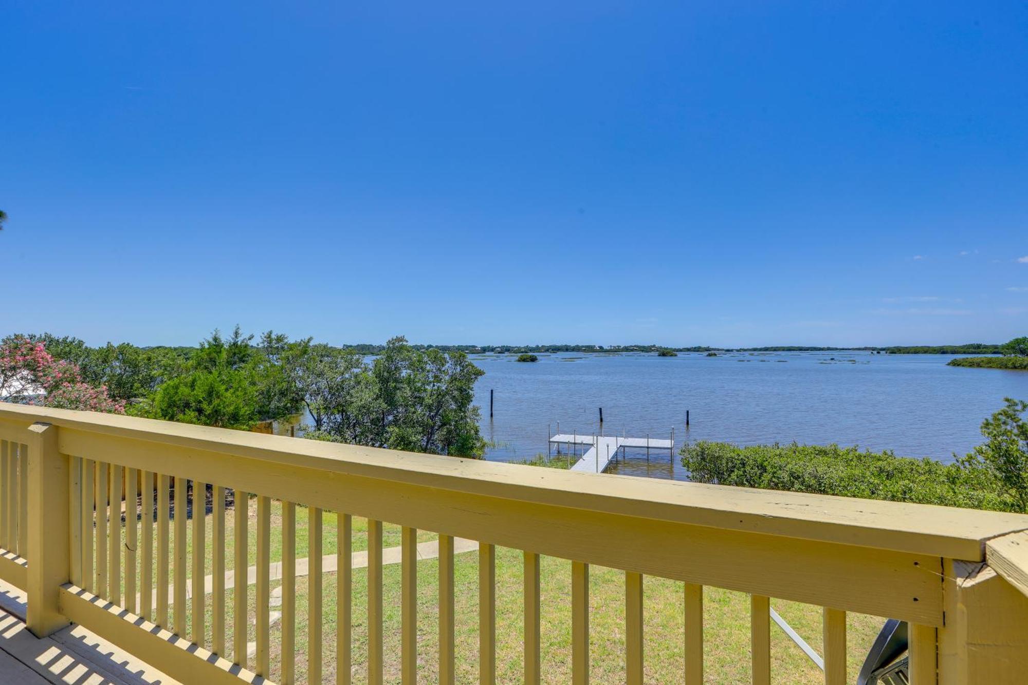 Waterfront Cedar Key Duplex Home Grill And Dock! Екстериор снимка