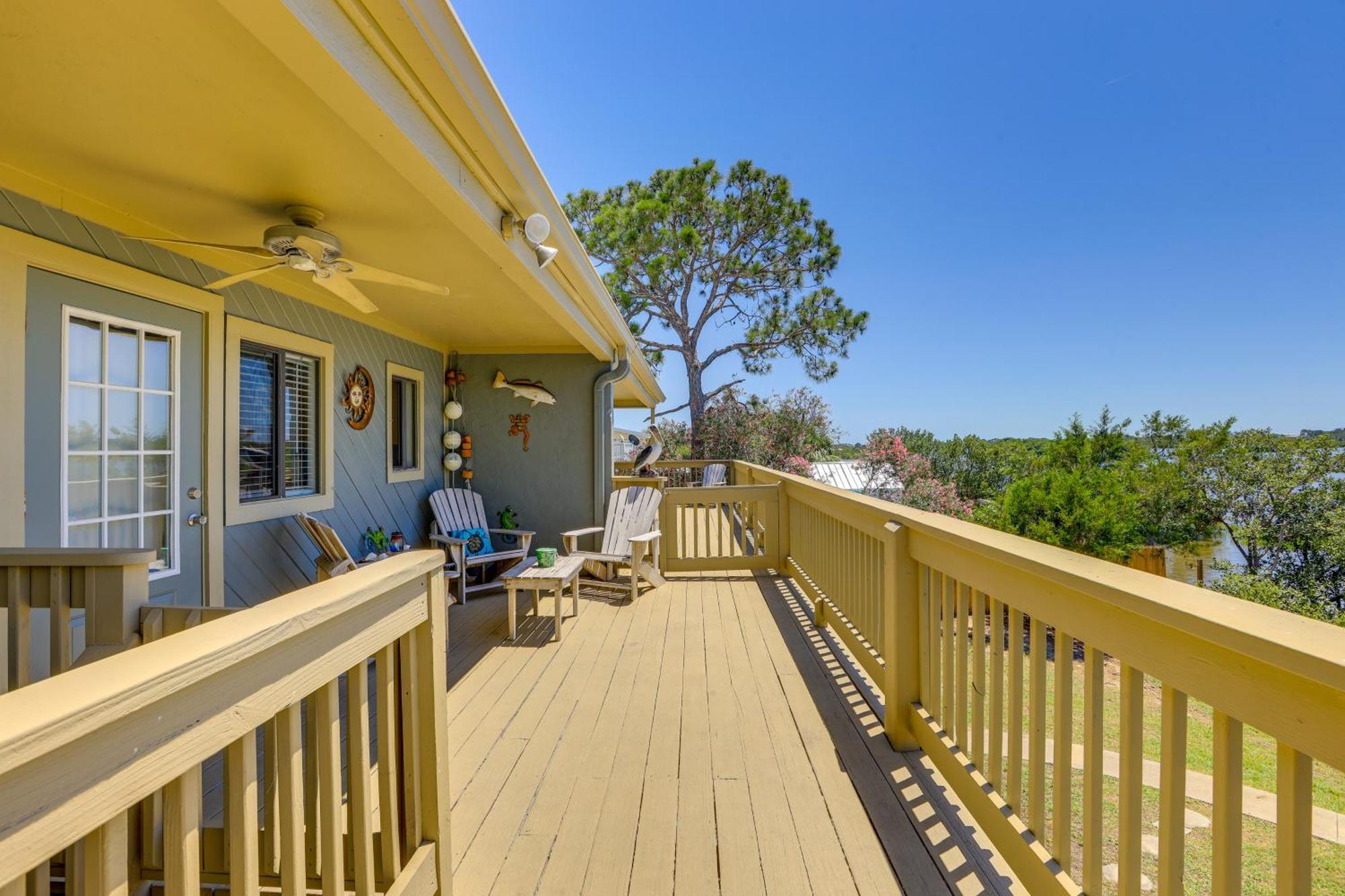 Waterfront Cedar Key Duplex Home Grill And Dock! Екстериор снимка
