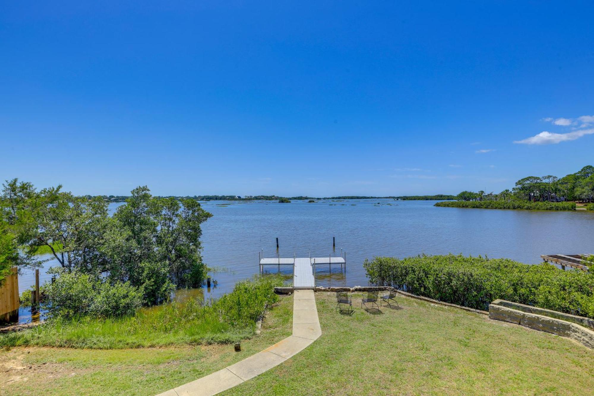 Waterfront Cedar Key Duplex Home Grill And Dock! Екстериор снимка