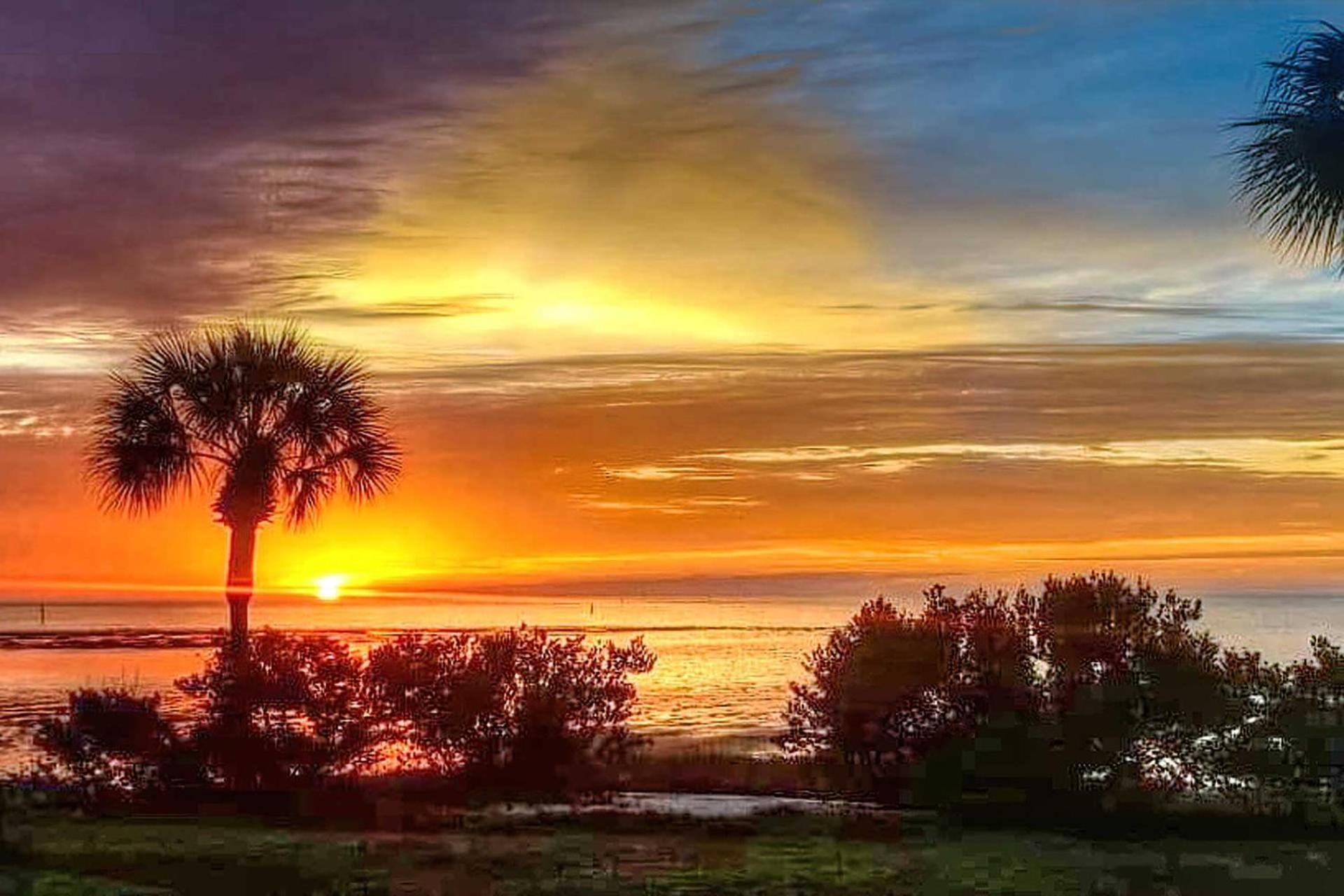 Waterfront Cedar Key Duplex Home Grill And Dock! Екстериор снимка